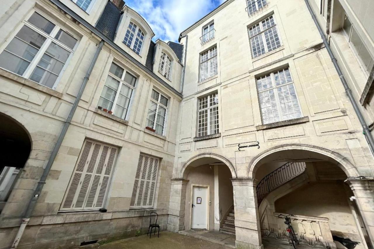 La Petite Plume - Prestiplace Collection Tours Exterior photo